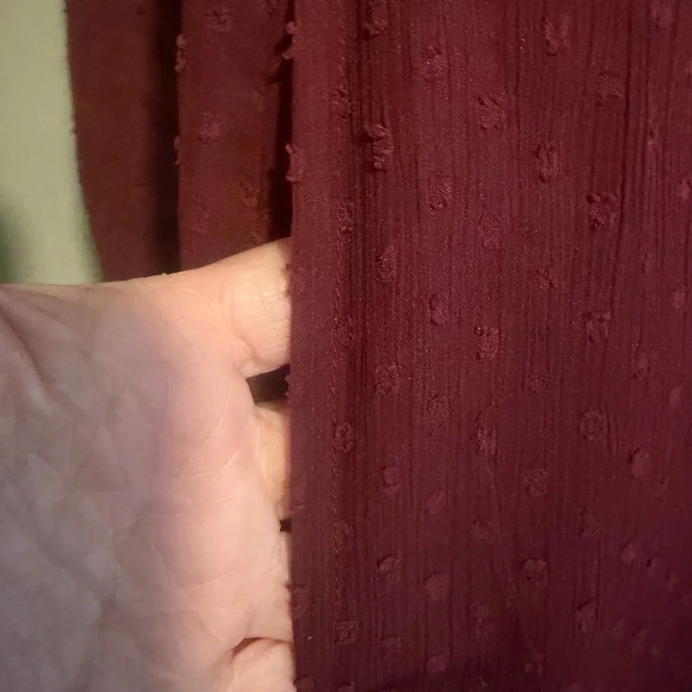 Abercrombie & Fitch chic maroon
