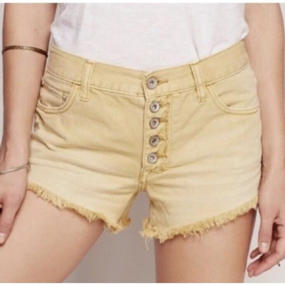 Free People Distressed‎ Denim Shorts Womens 26 Yellow Boho Earthy Rugged Indie