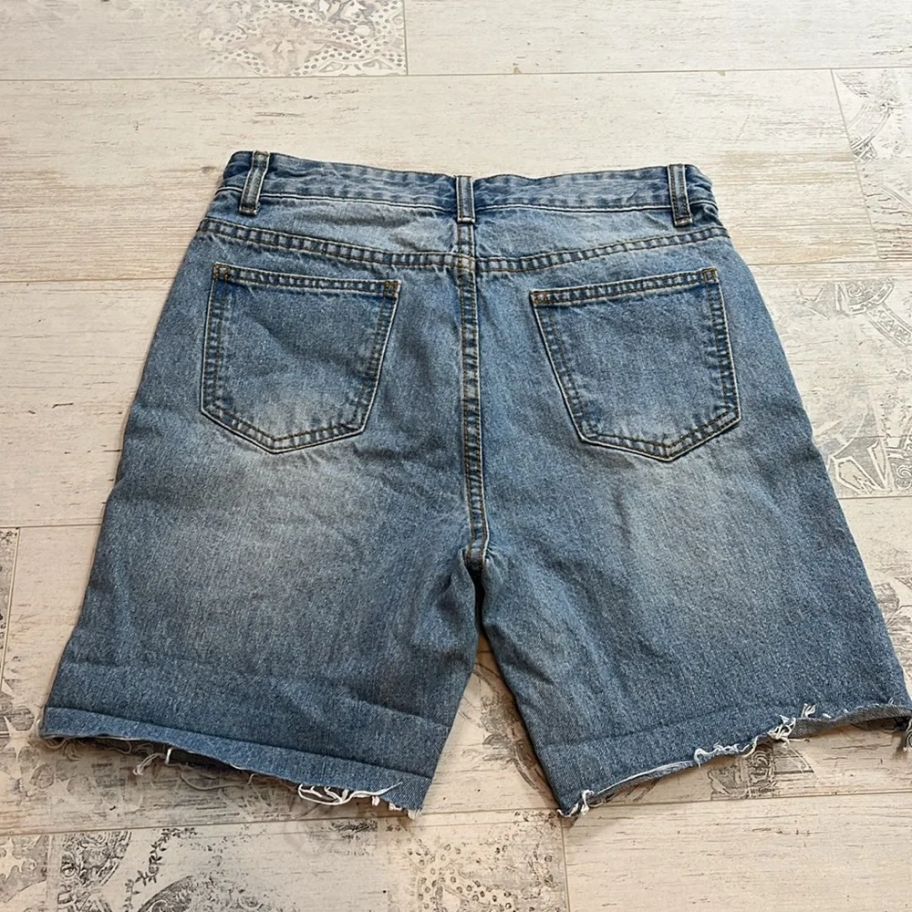 Momokrom cut size distressed