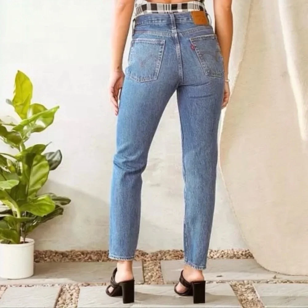 Levis levi’s wedgie