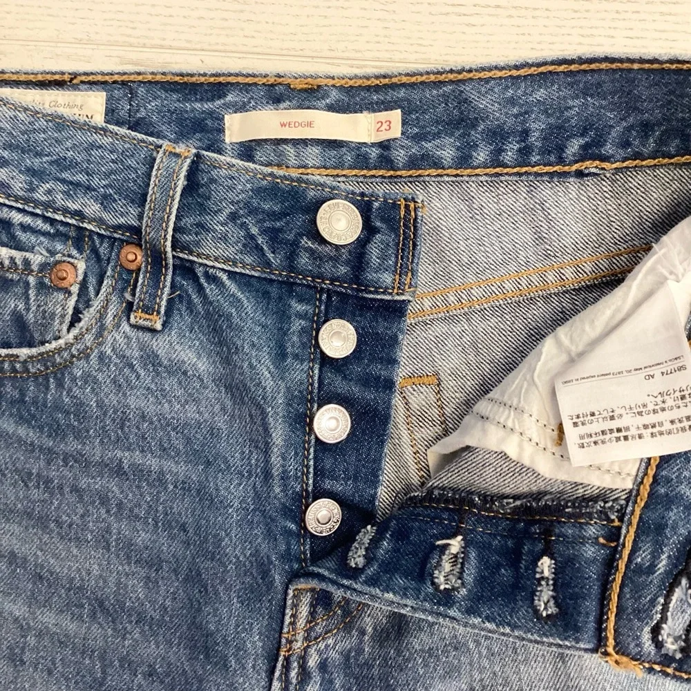 Levis levi’s wedgie