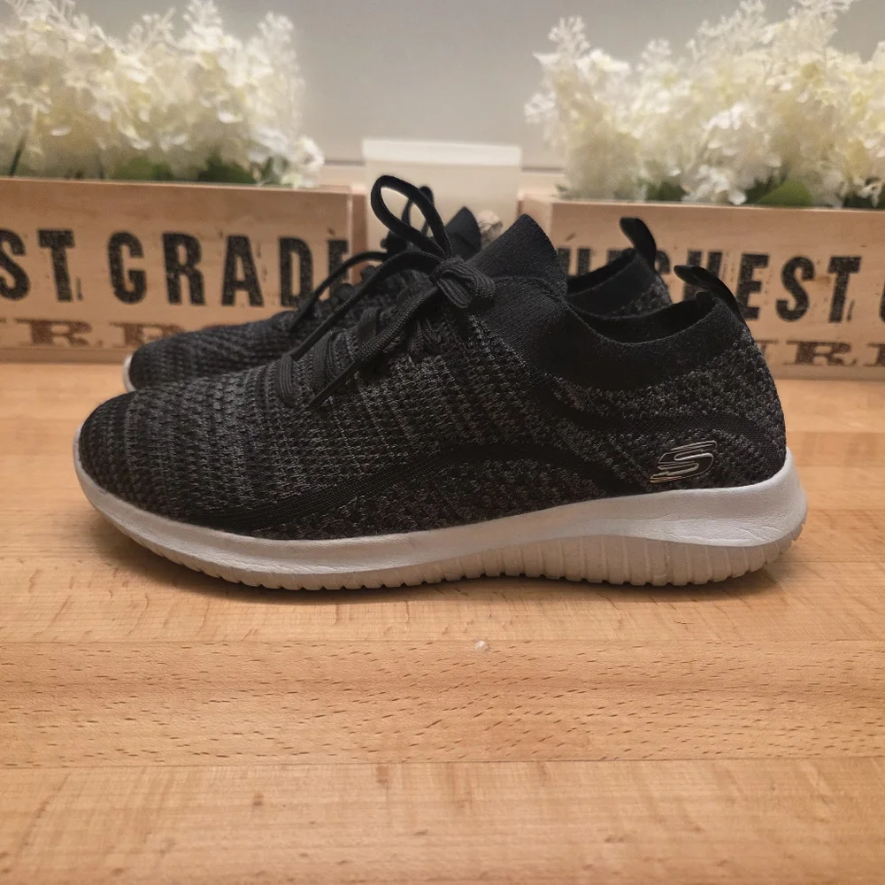 Skechers very good