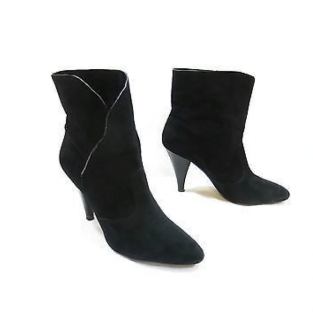Via Spiga Black Suede Booties