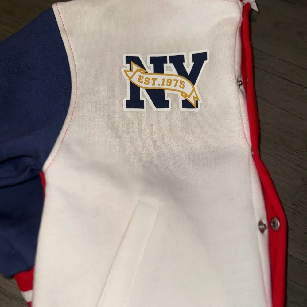 Zara vibrant varsity