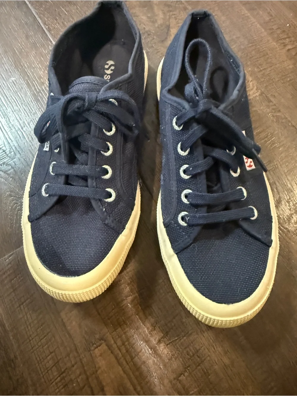 Superga classic low