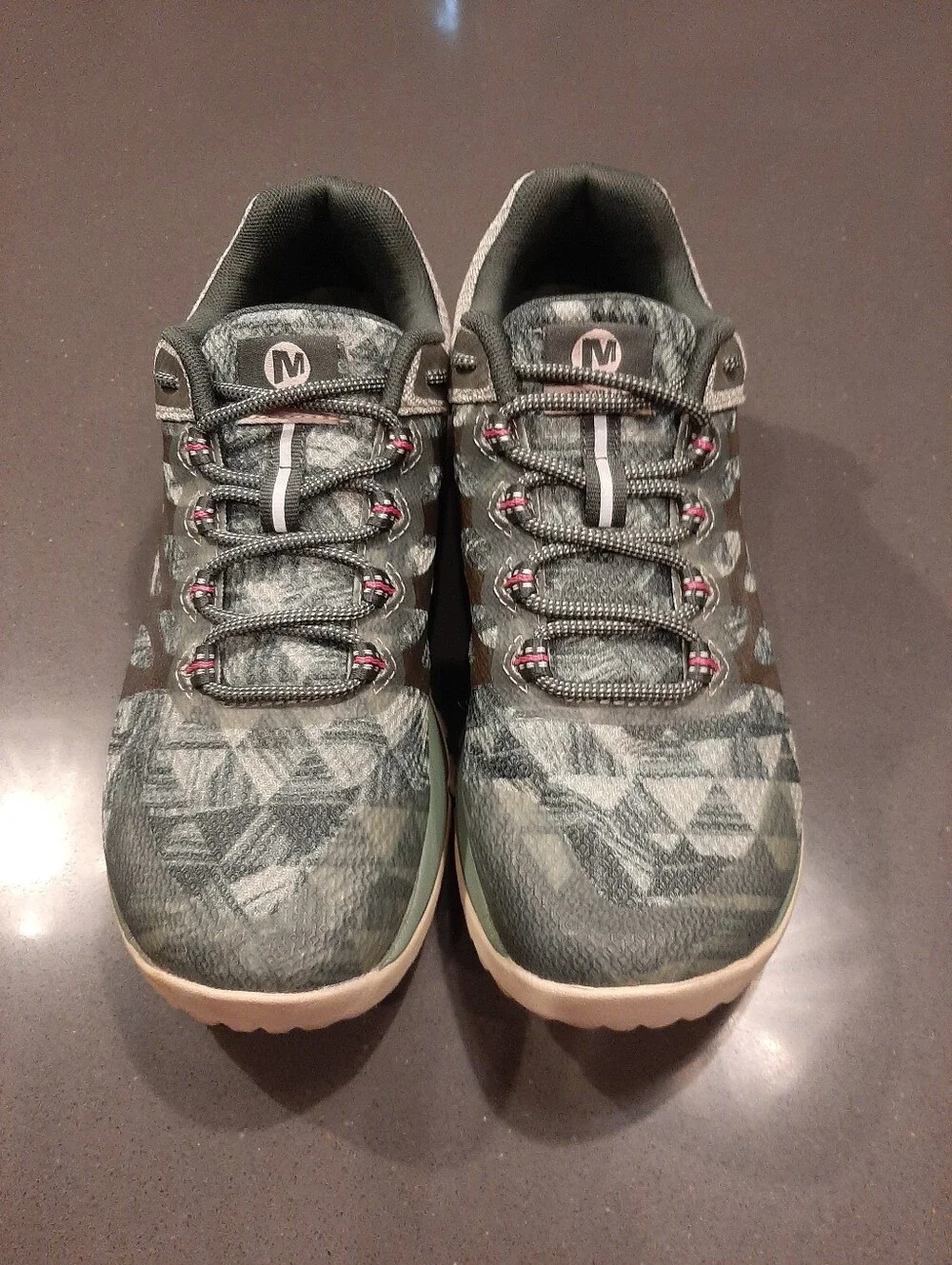 Merrell conquer trails