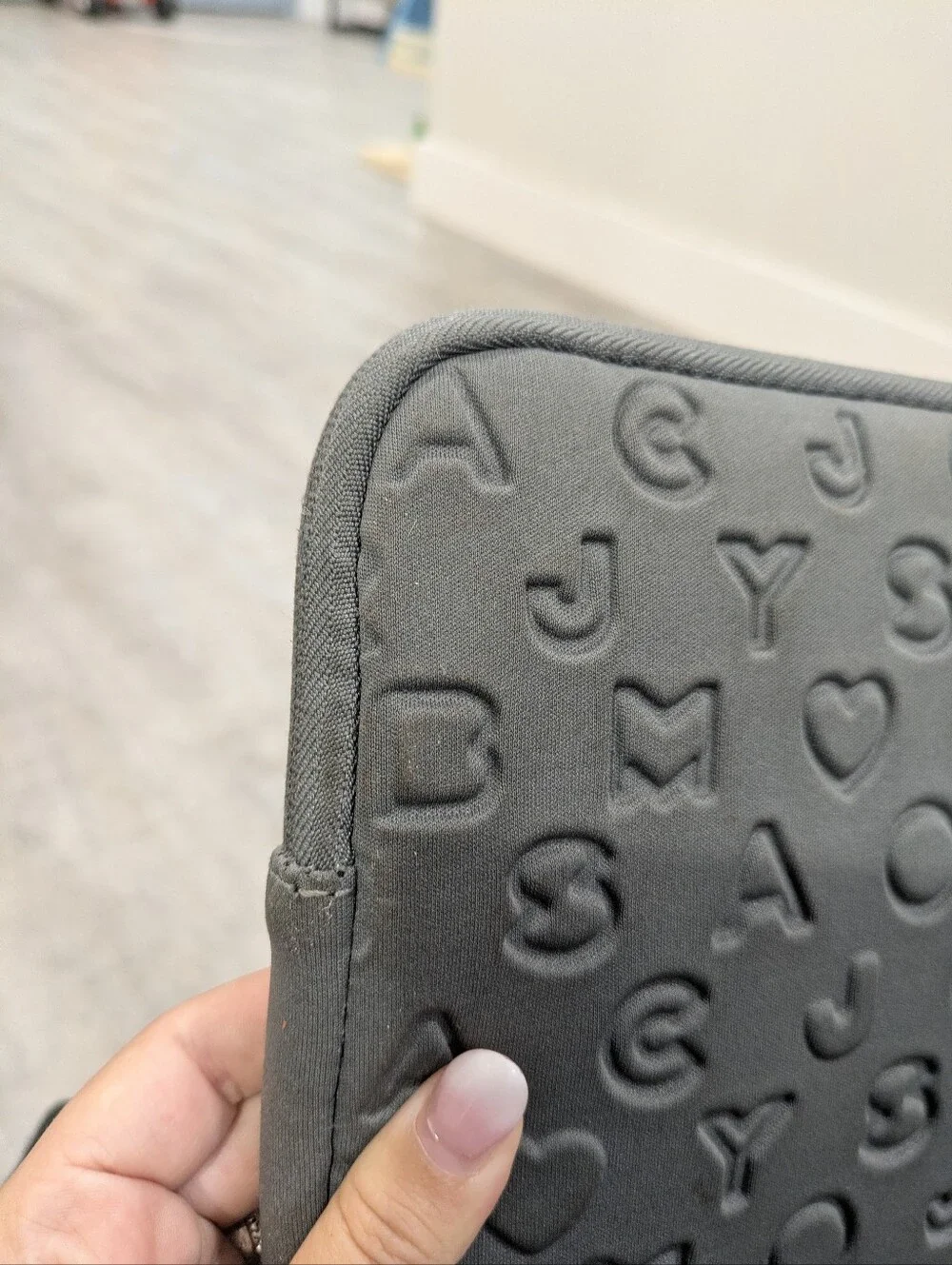 Marc By Marc Jacobs laptop sleeve