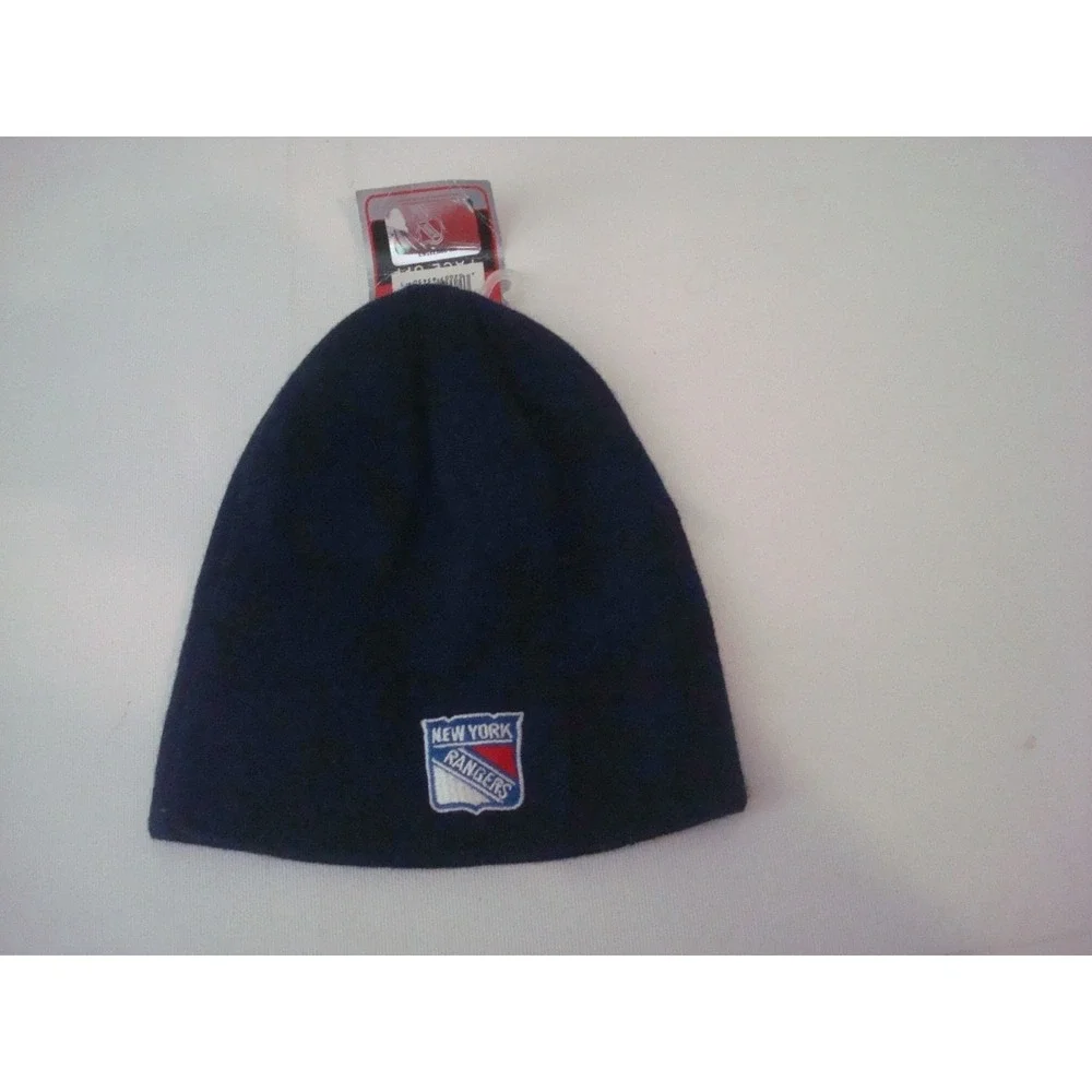 YOUTH--- NEW YORK RANGERS  BEANIE‎ KNIT TOBOGGAN HAT CAP VINTAGE DEADSTOCK x2