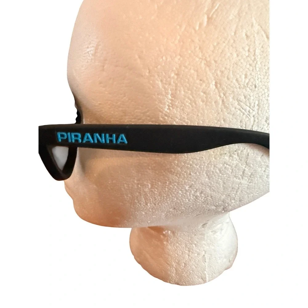 Piranha hydro float