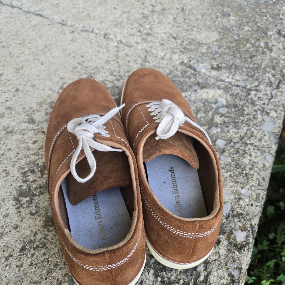 Allen Edmonds preowned some