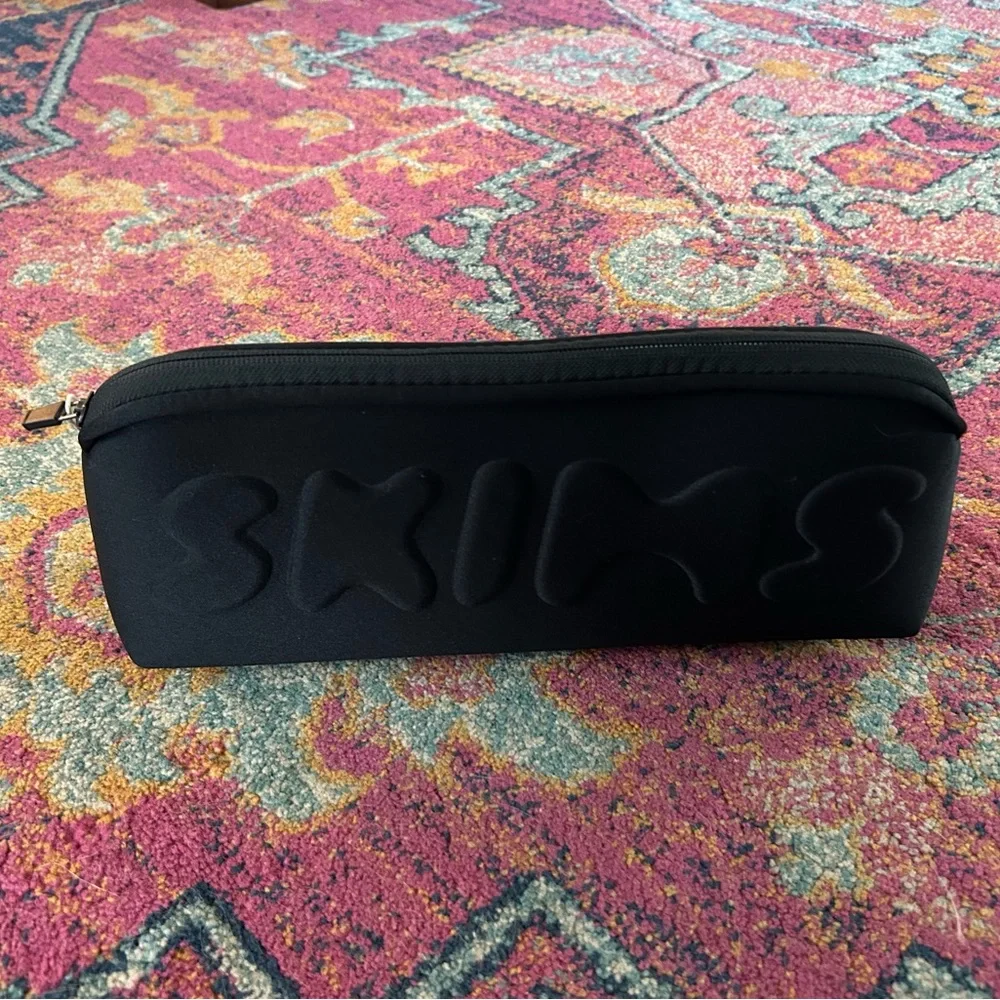SKIMS nwt women’s