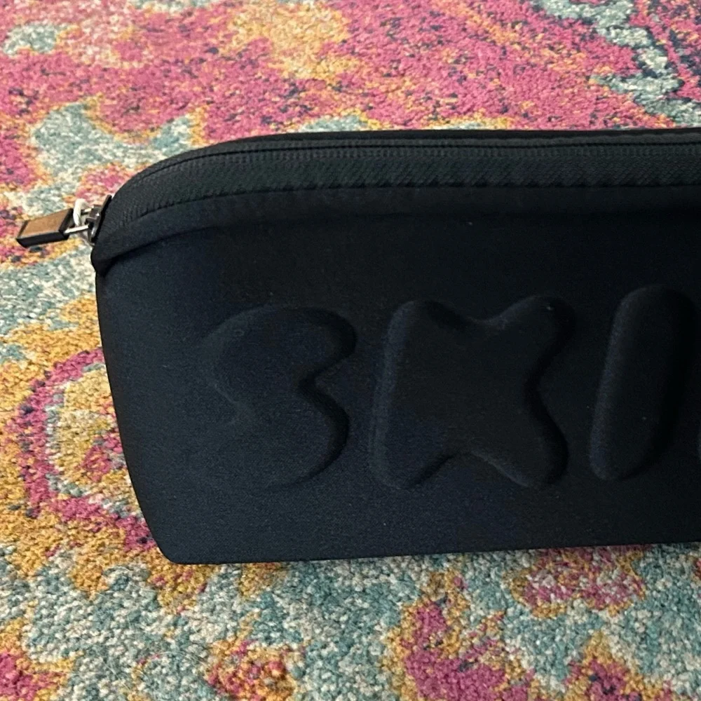 SKIMS nwt women’s