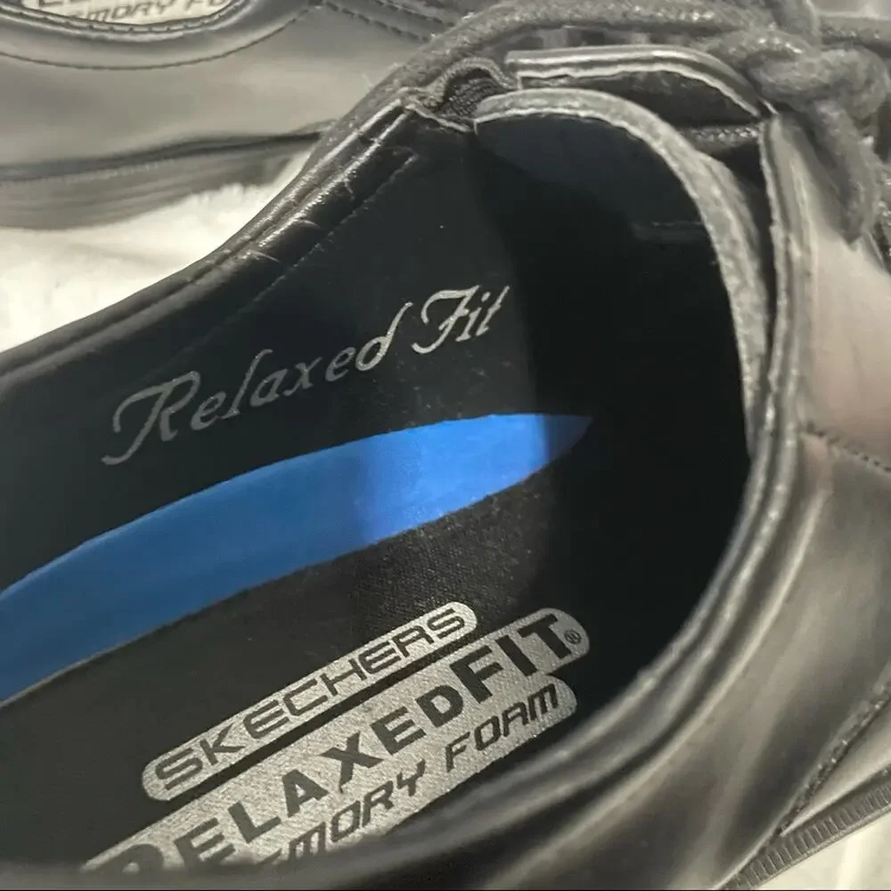 Skechers relaxed fit