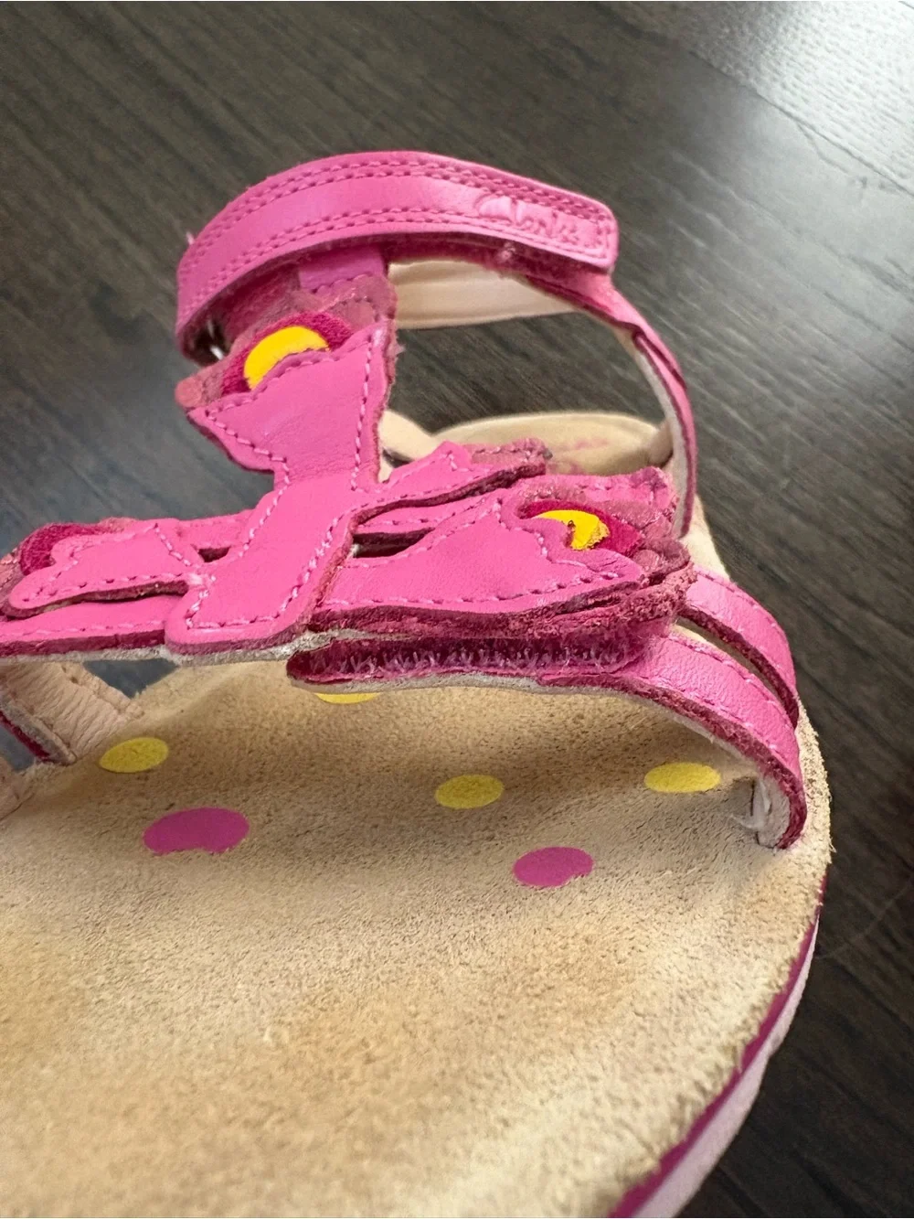 Clarks bright pink