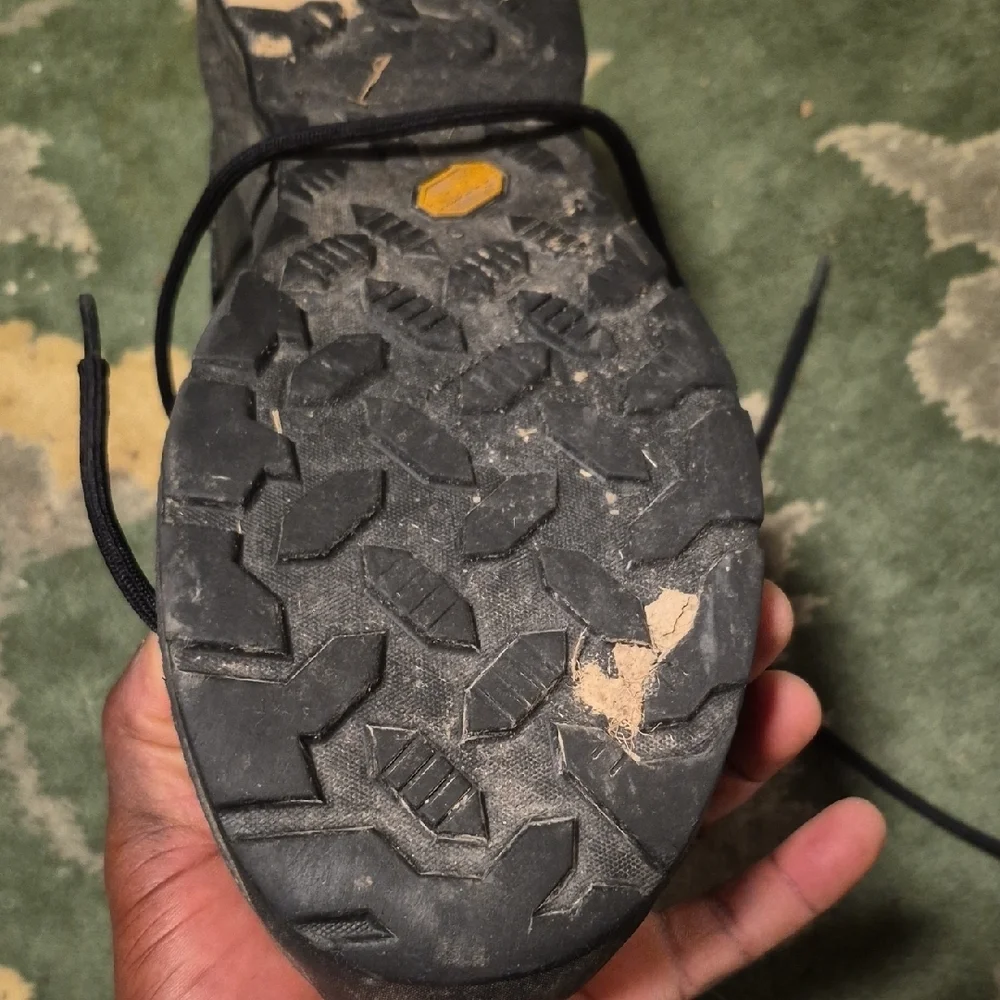 Red Wing Shoes durable lace