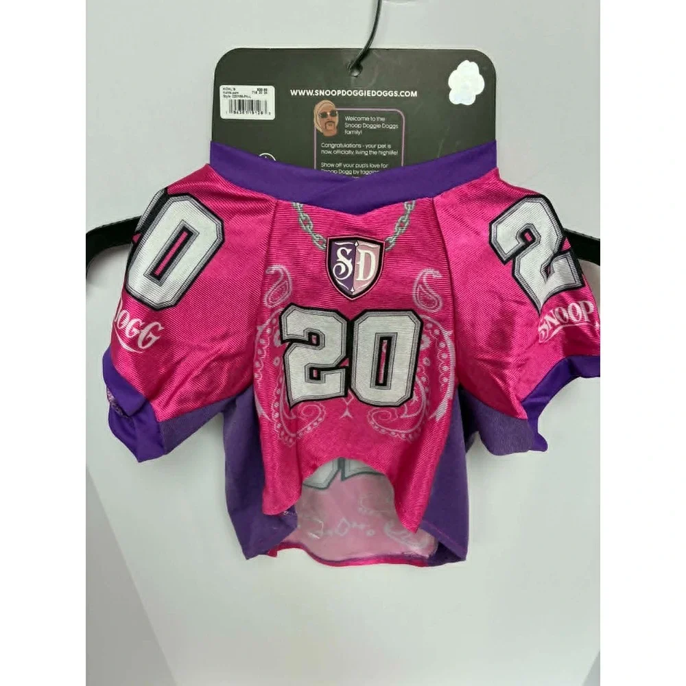 Snoop Doggie Doggs product features