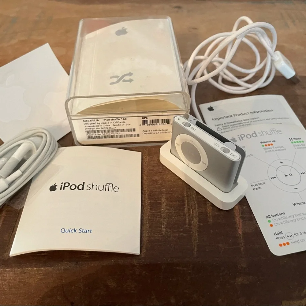Apple silver ipod