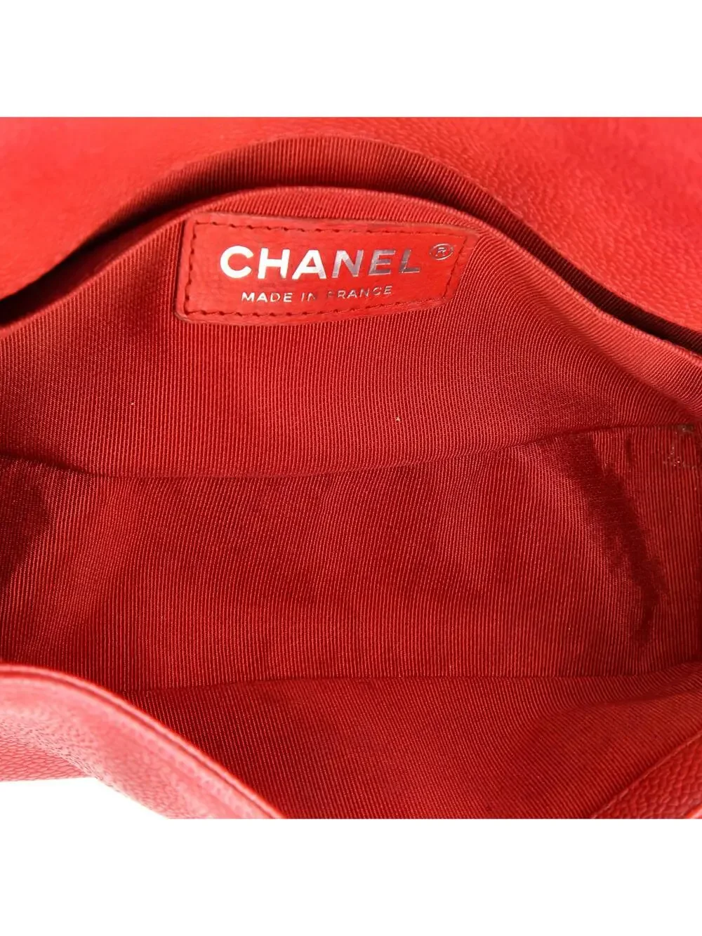 CHANEL elevate your
