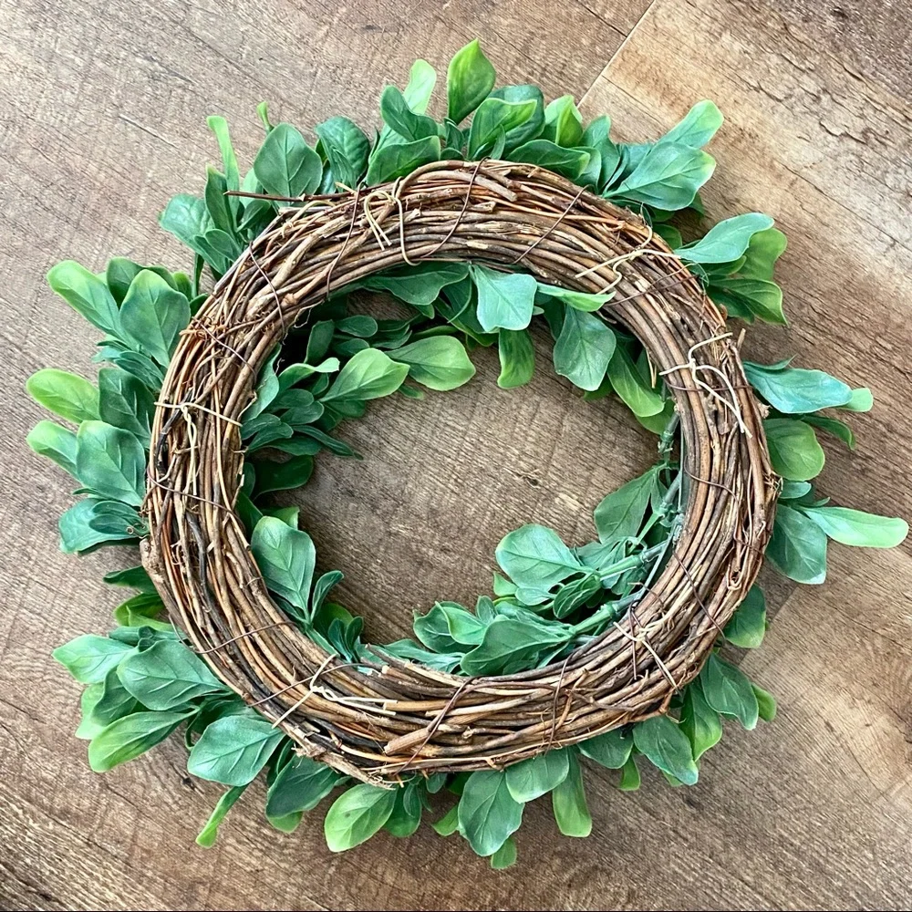 Faux Green Wreath 12
