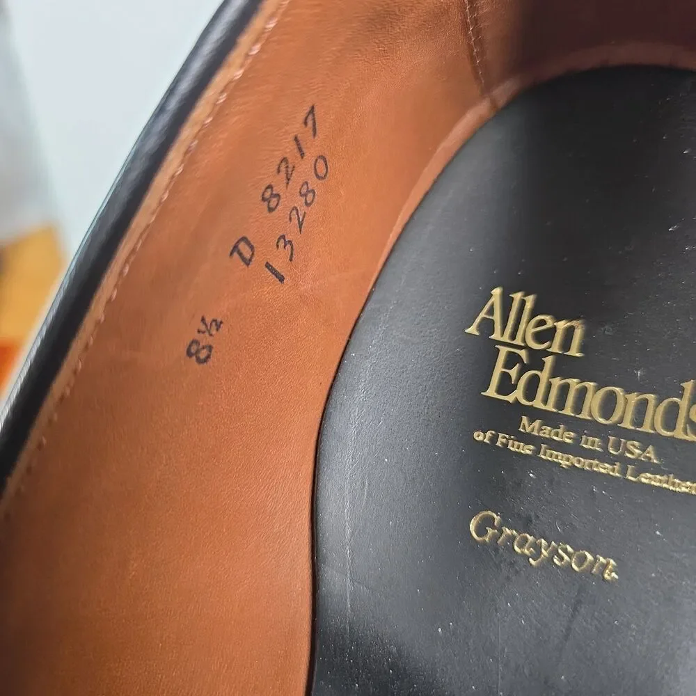 Allen Edmonds toe usa loafers
