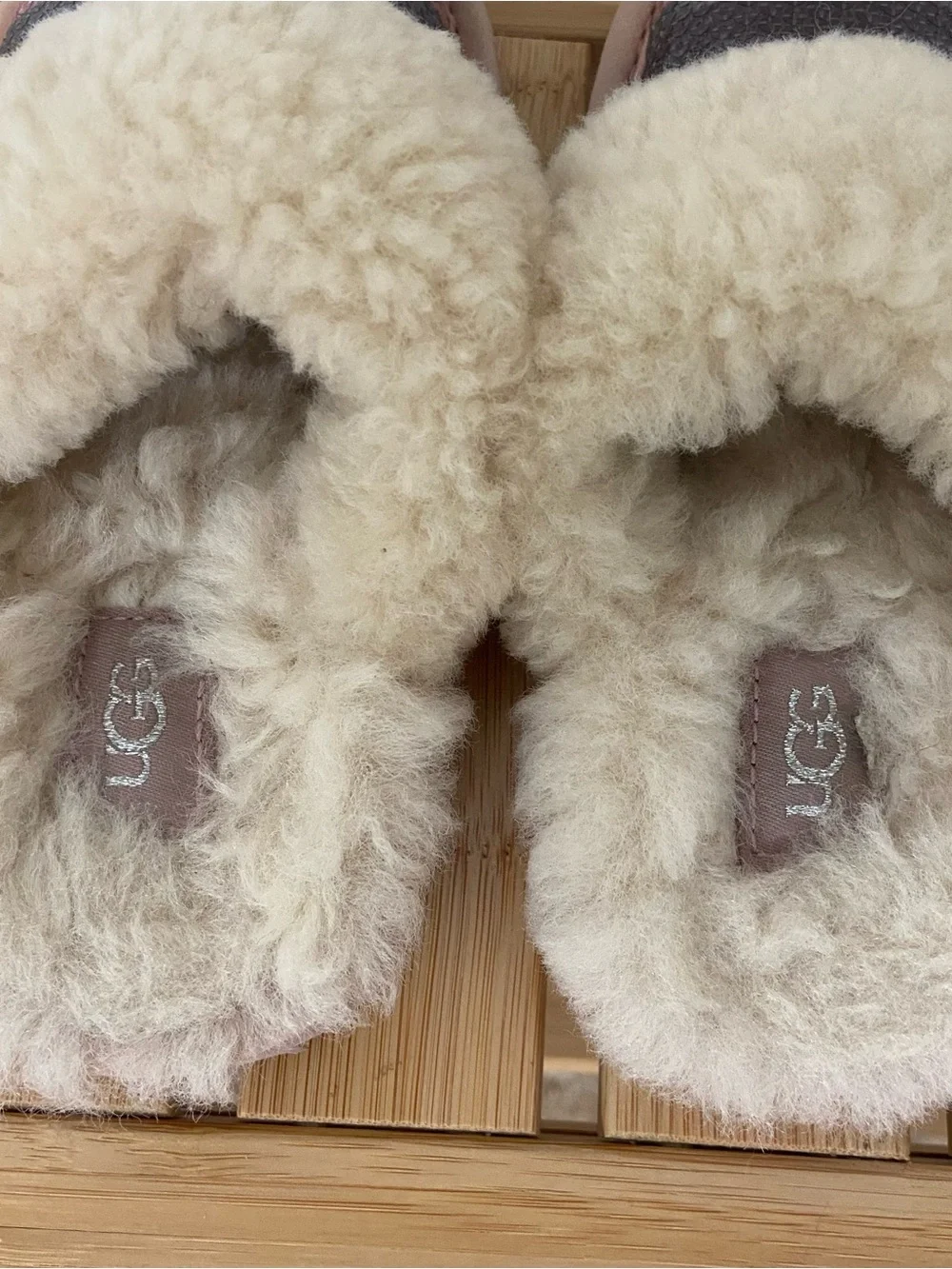 UGG cozy shearling