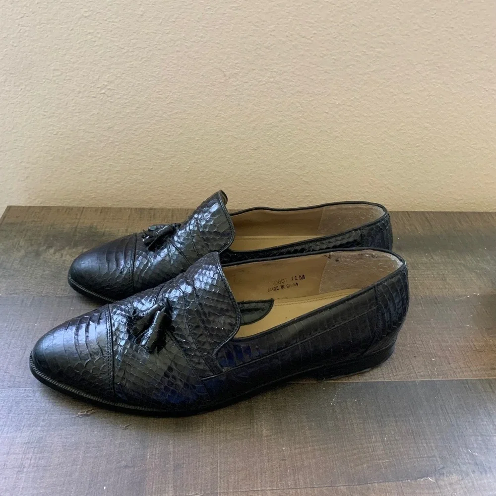 Giorgio Brutini use soles