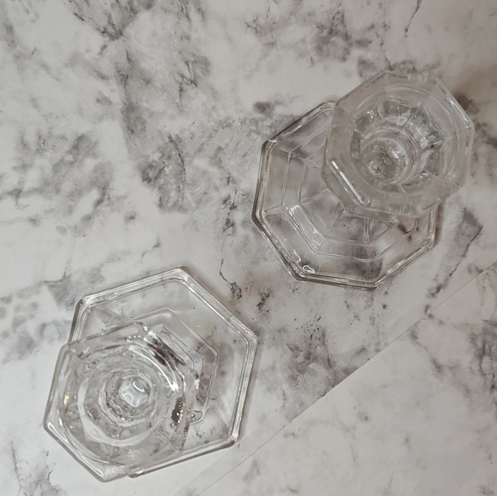 N/A clear glass