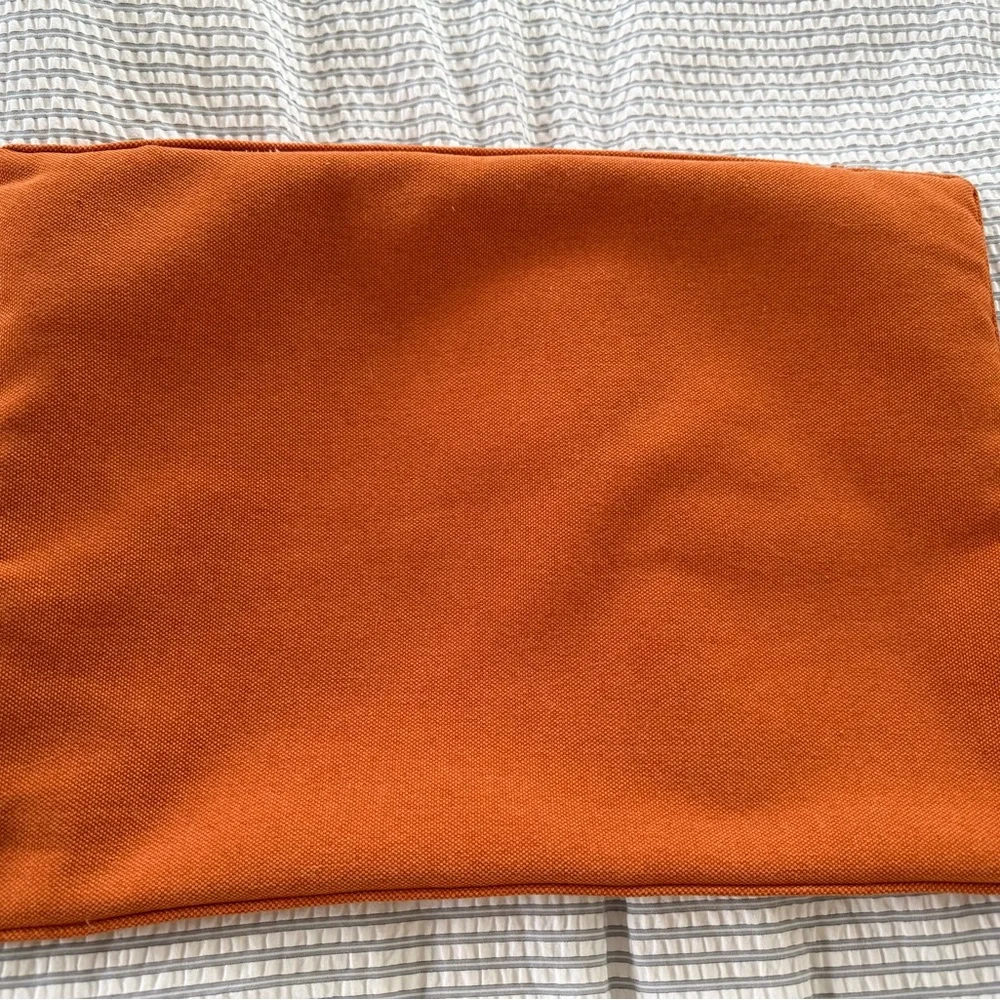 N/A statement pillow