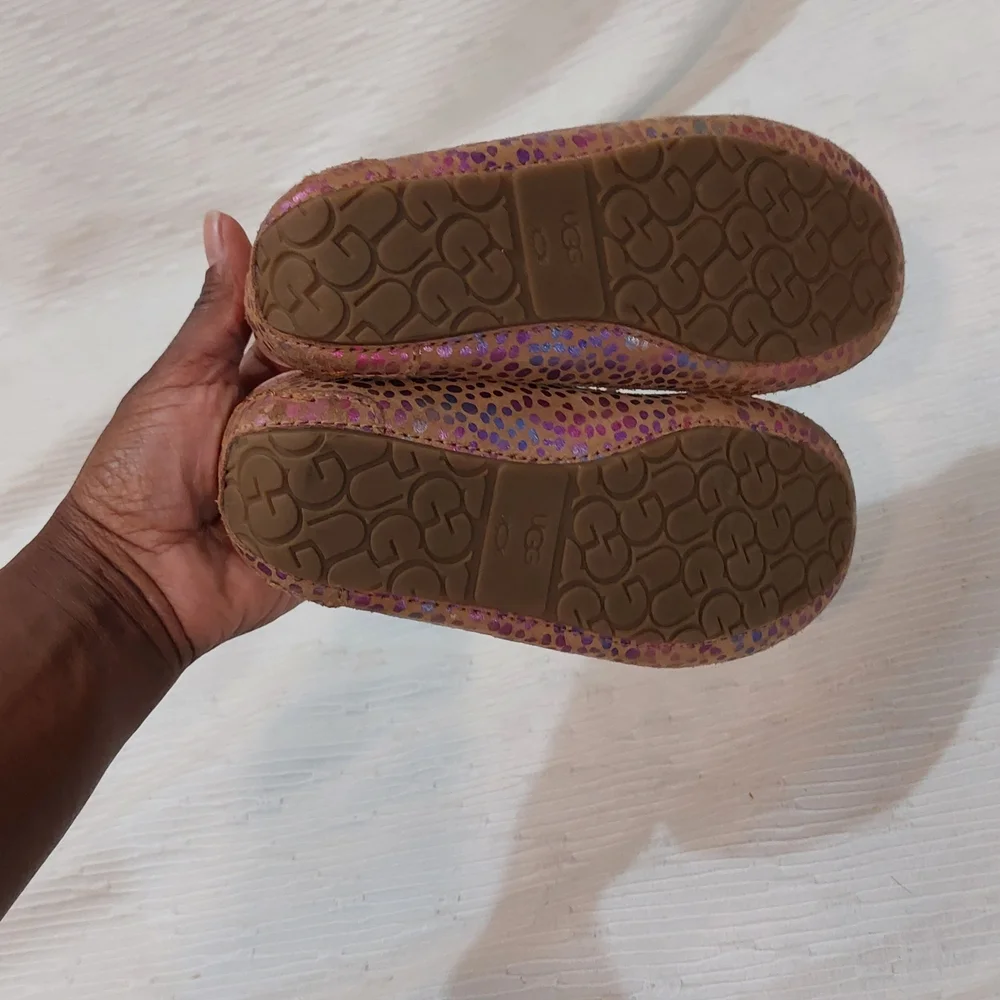 UGG comfort faux