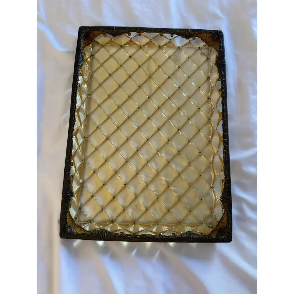 N/A quilted pattern