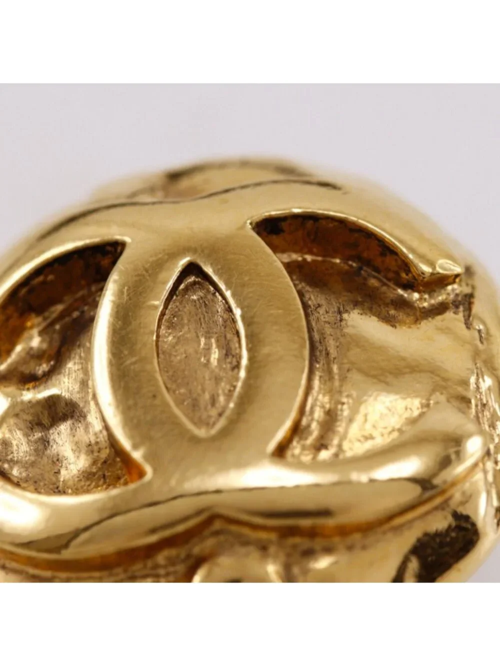 CHANEL item earrings