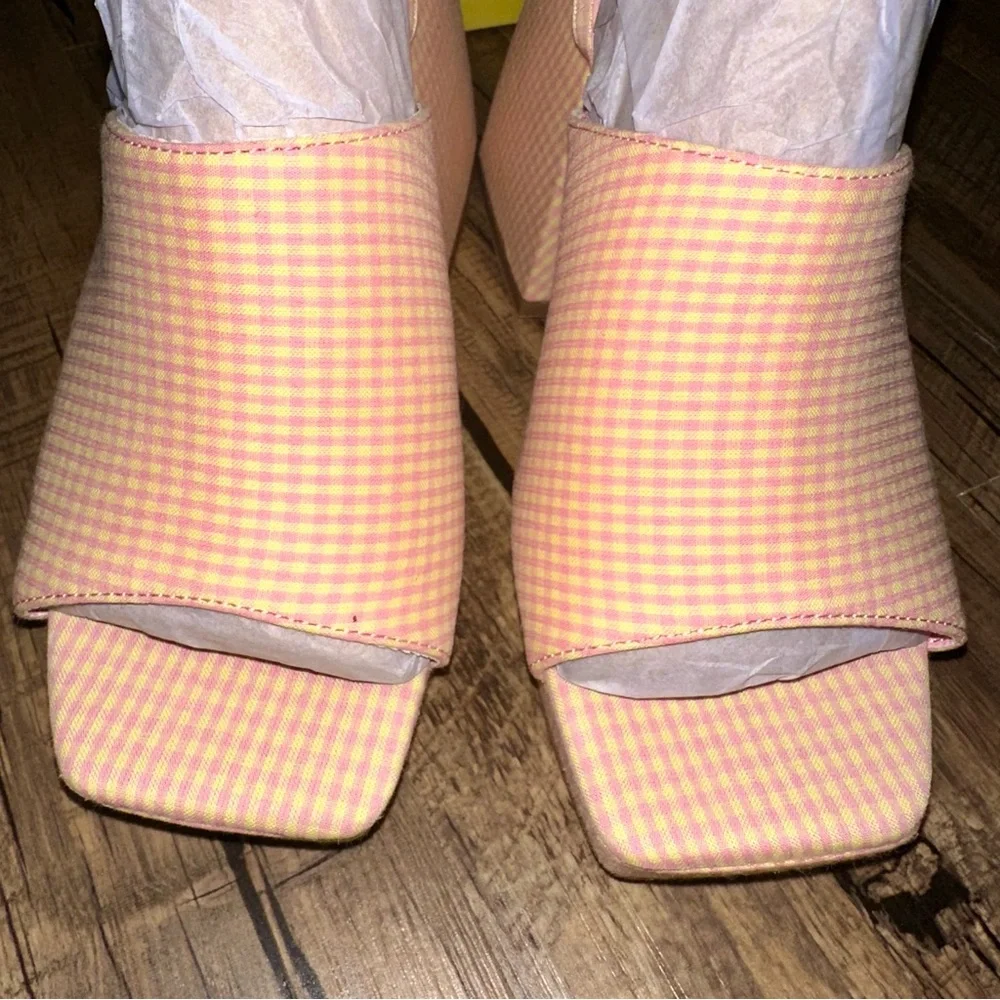 Sam Edelman circus ny