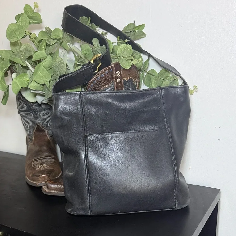 Vintage Coach Erickson Bucket Bag Soho Black Leather Shoulder Purse