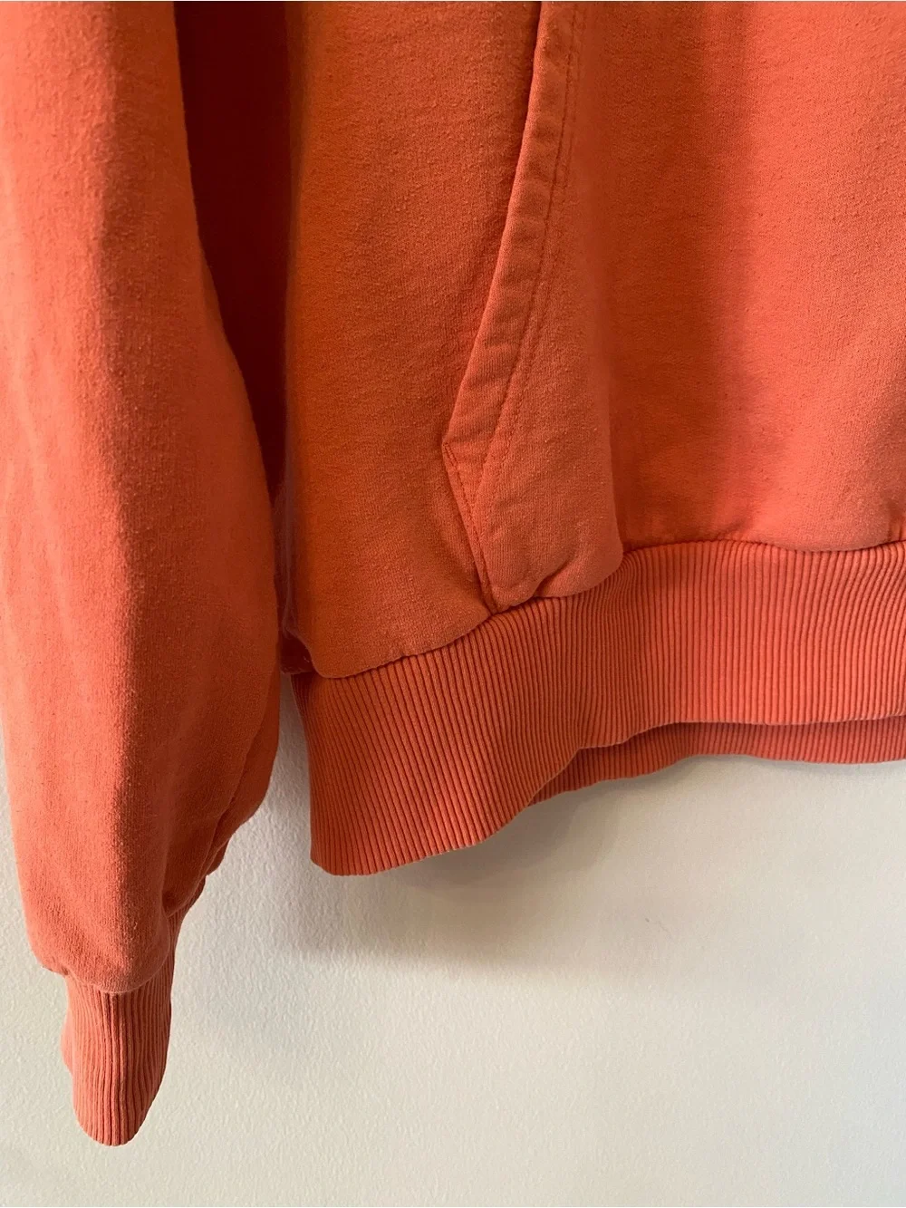 The North Face Men's Orange Graphic 'Altitude Problem' Hoodie - Skiing - size m