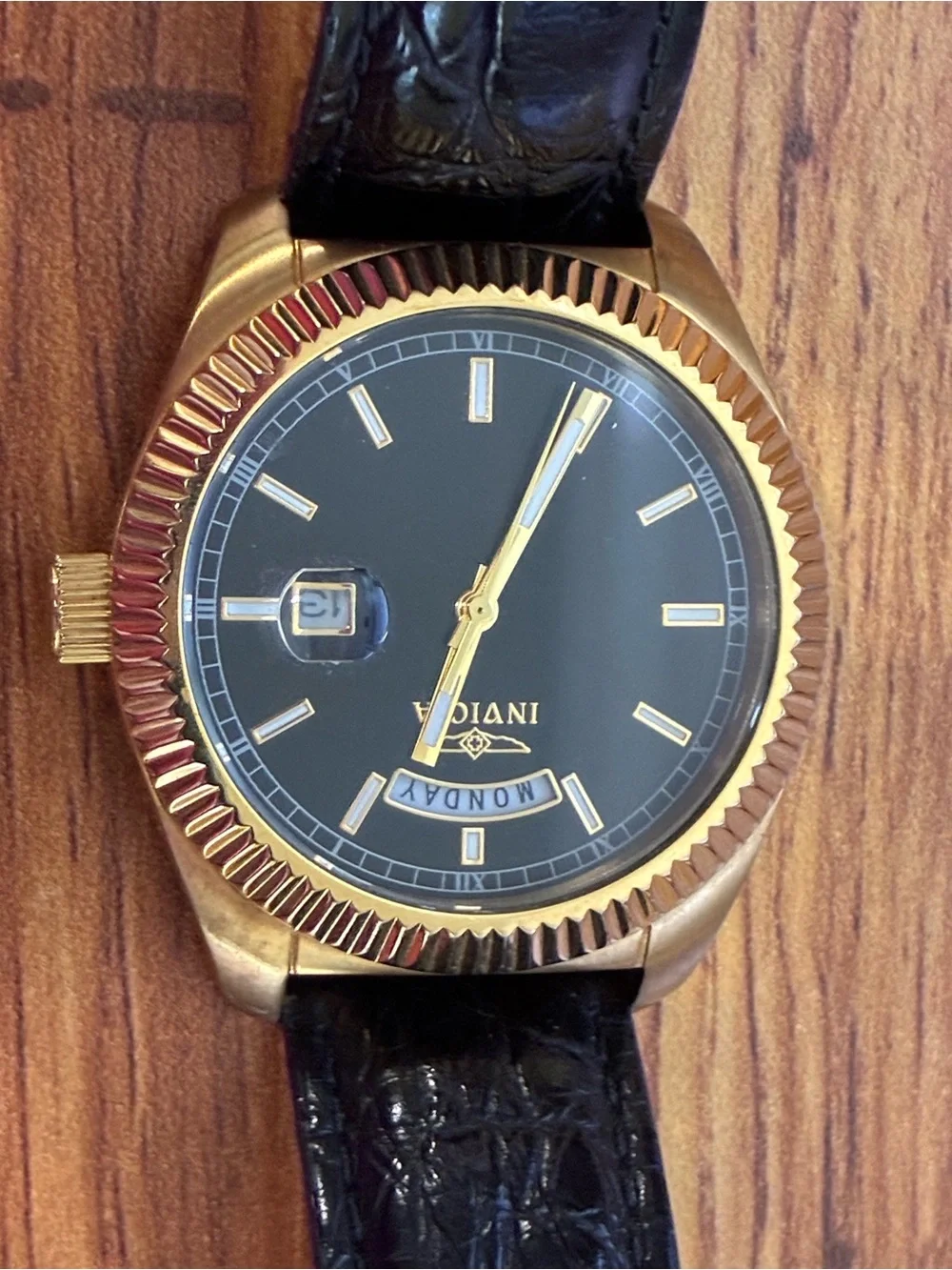 Invicta classic ladies