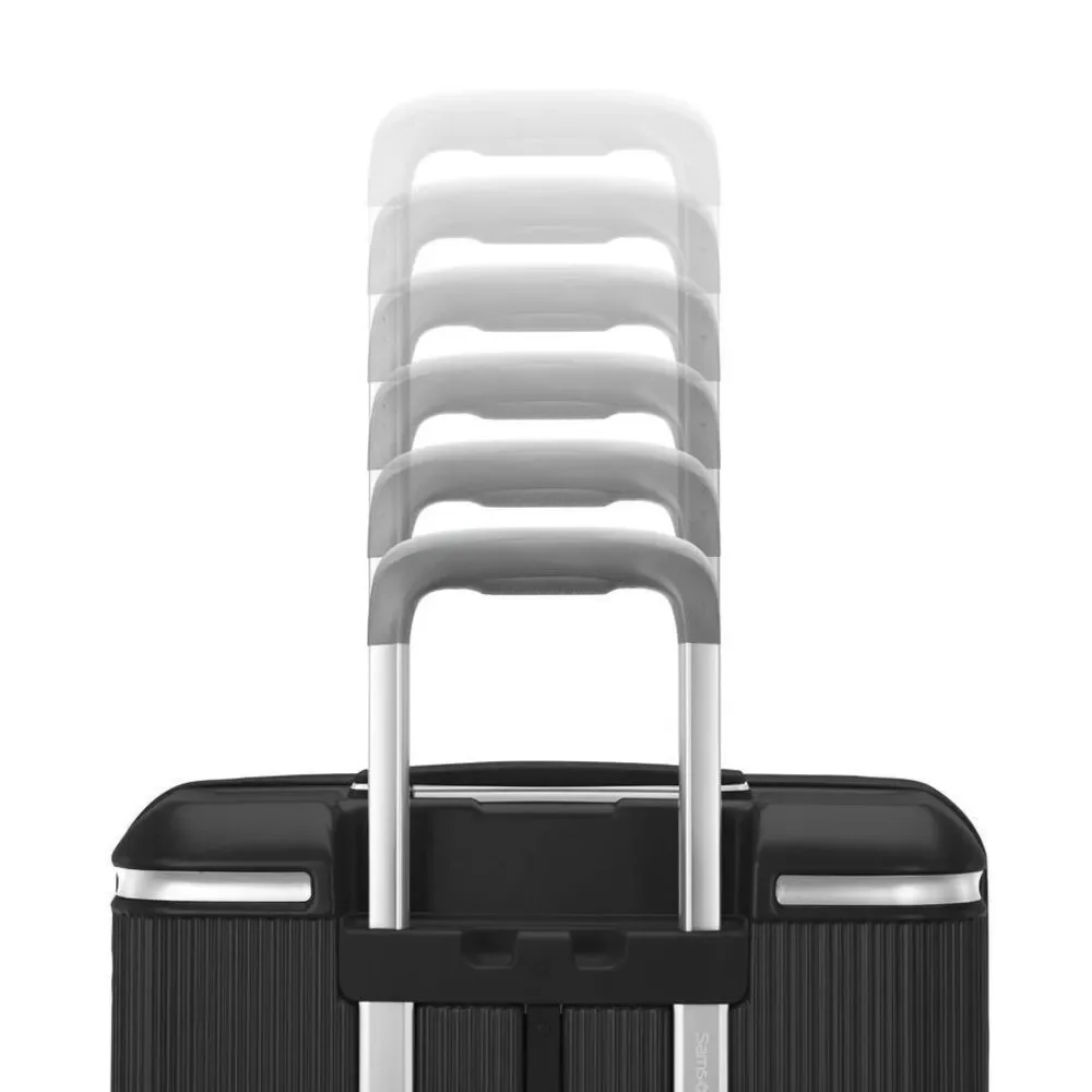 Samsonite hardside includes