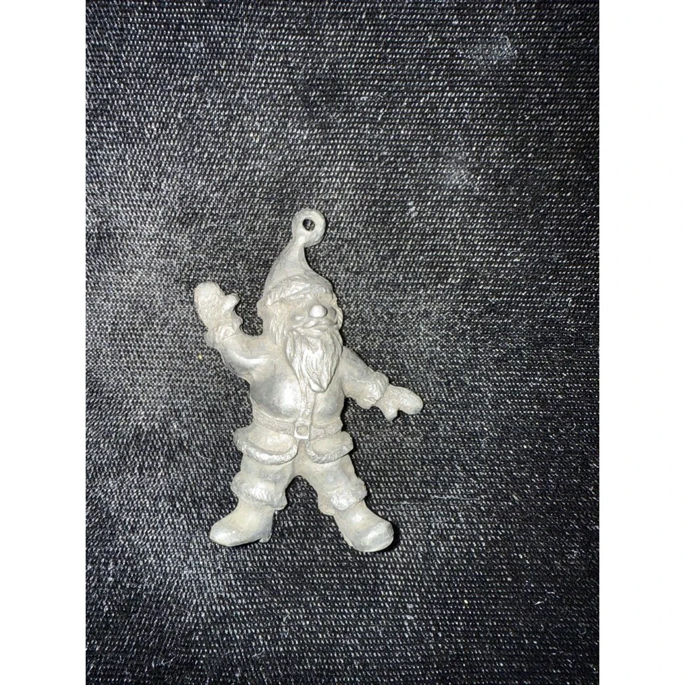 Vintage RAWCLIFFE PEWTER SANTA Charm Pendant Christmas Holiday Collectible 4387‎