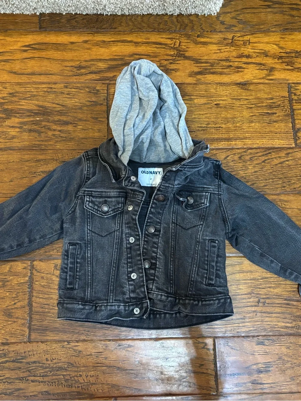 Old Navy classic button