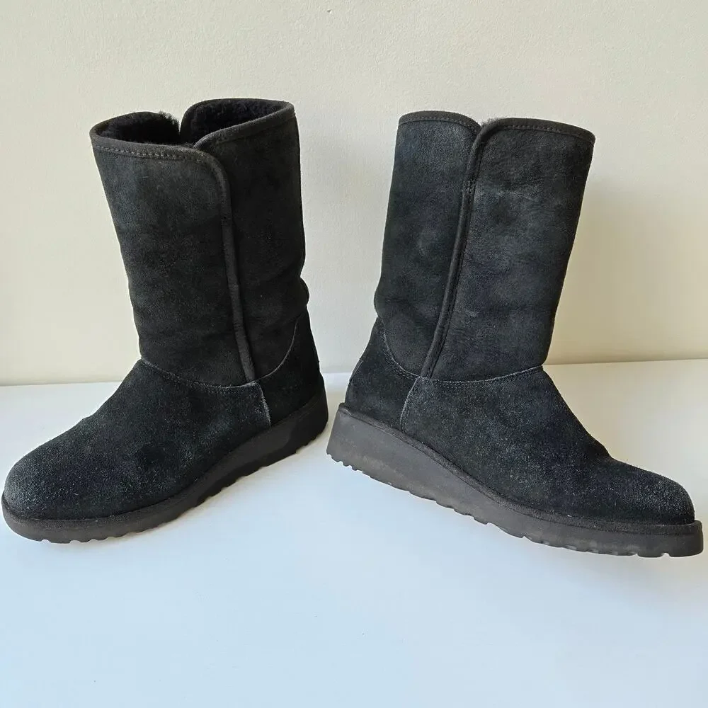 UGG amie casual