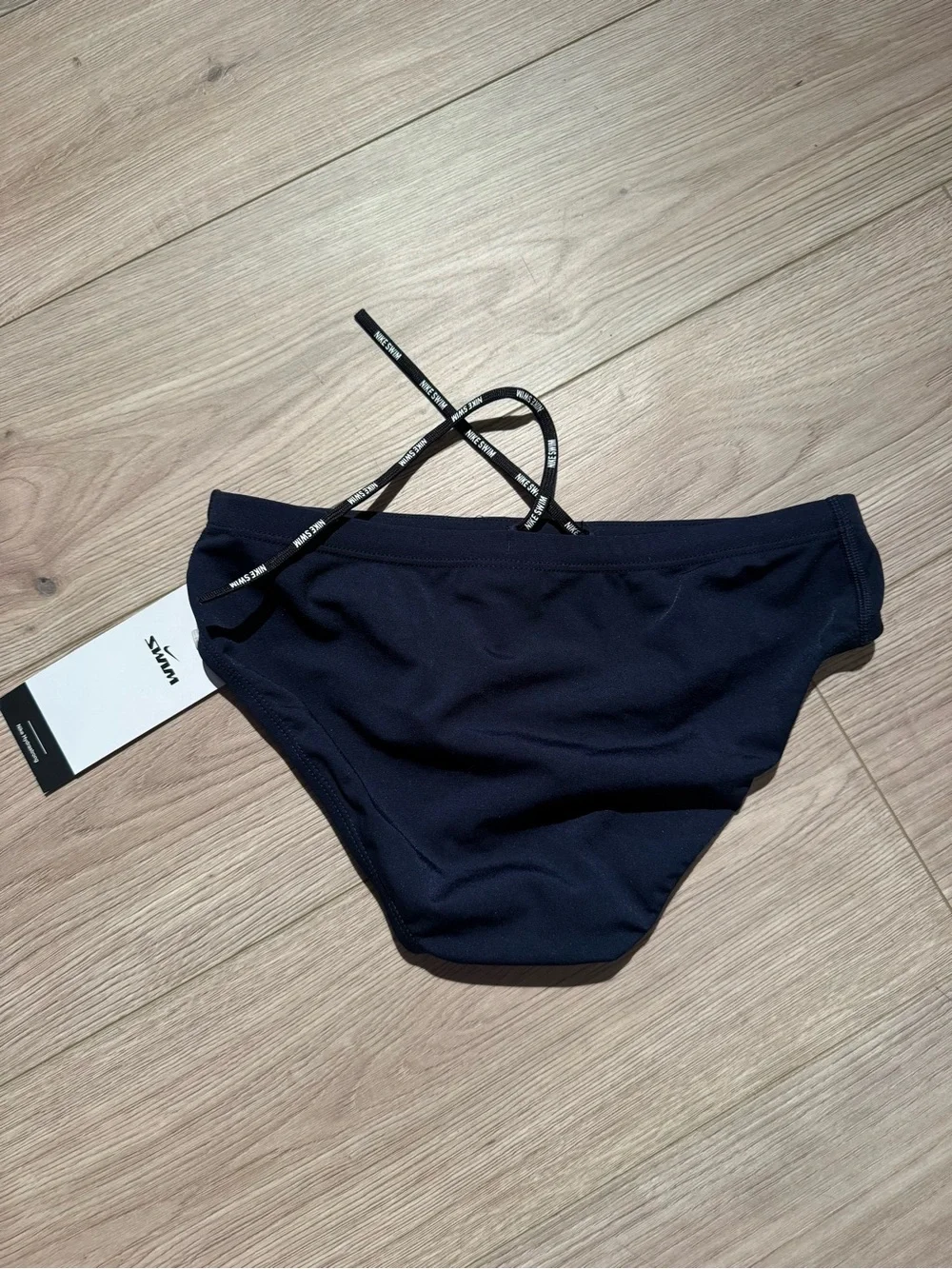 Nike streamlined navy