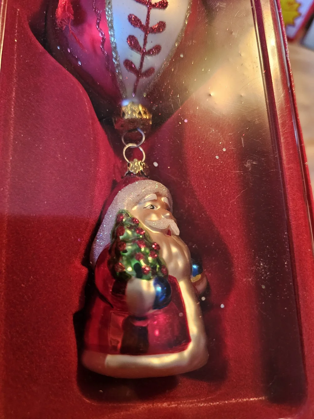 N/A festive two