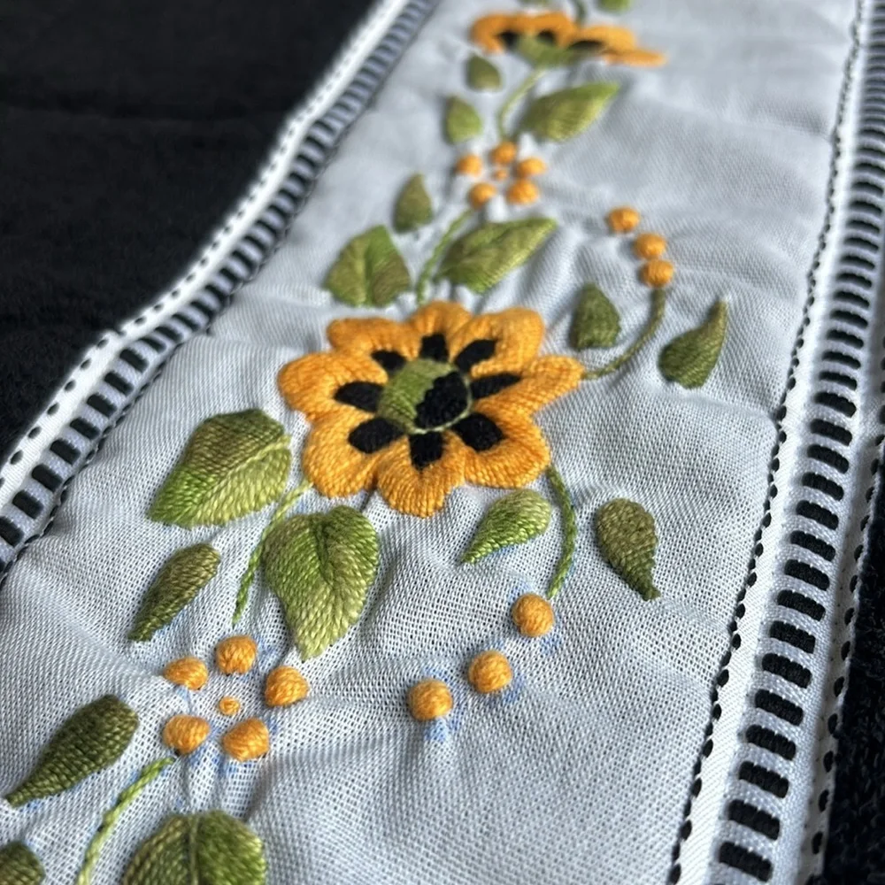 N/A nwt elegant