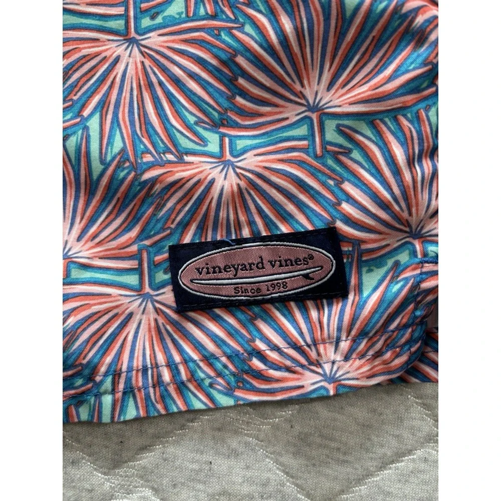 Vineyard Vines Board Shorts Mens Small‎ Pink Blue Swim Drawstring Surf Beach