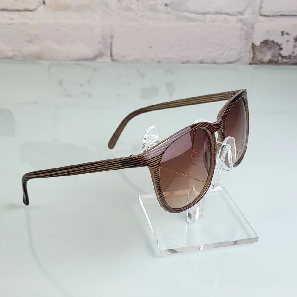 NWOT DESIGNER INSPIRED WOODGRAIN PATTERN SUNGLASSES (2 for $25)