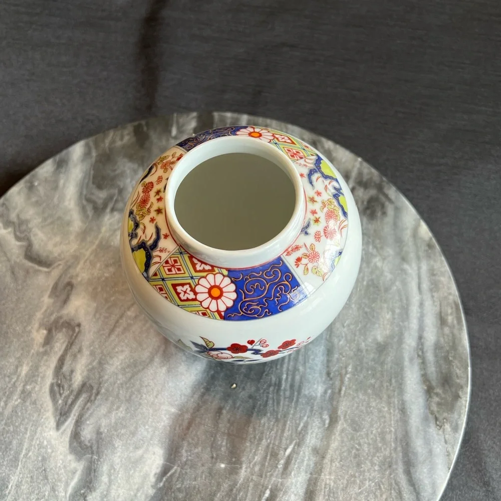 Imari - Japanese this vintage