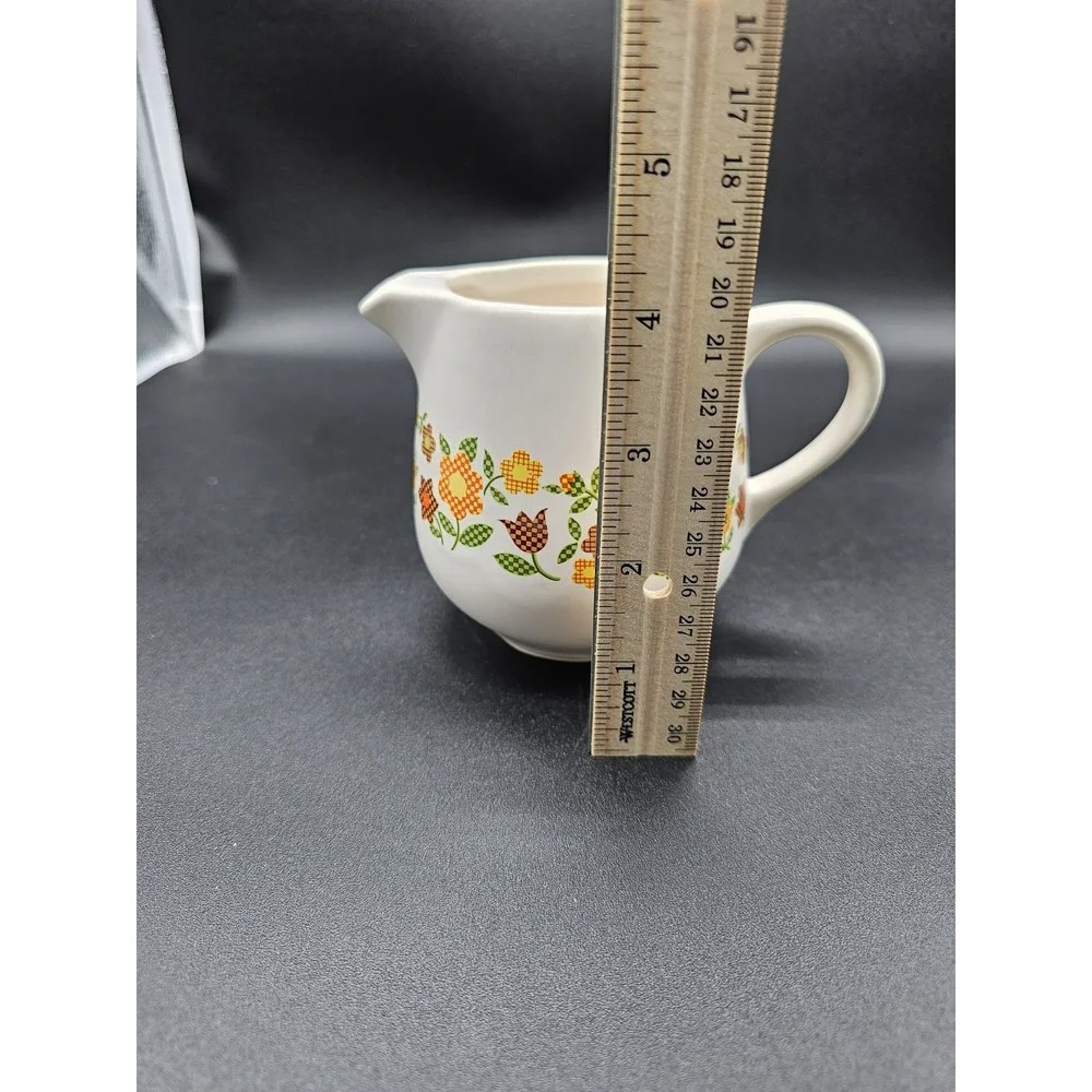 Mccoy Pottery USA Patchwork Pattern‎ Creamer #7020
