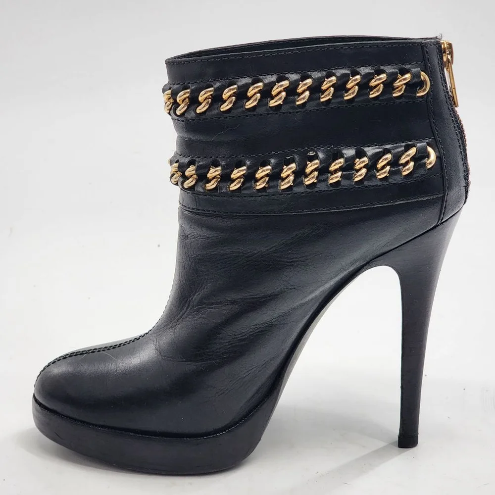 Tory Burch elevate your