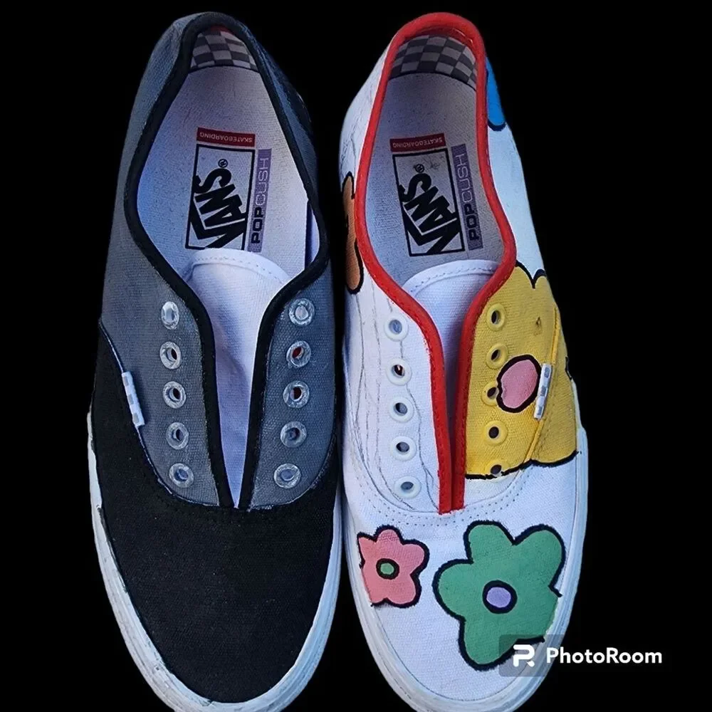 Vans PopCrush Slip On Sneaker Mens SZ 8 Custom Art to Wear Skater Wacky Everyday