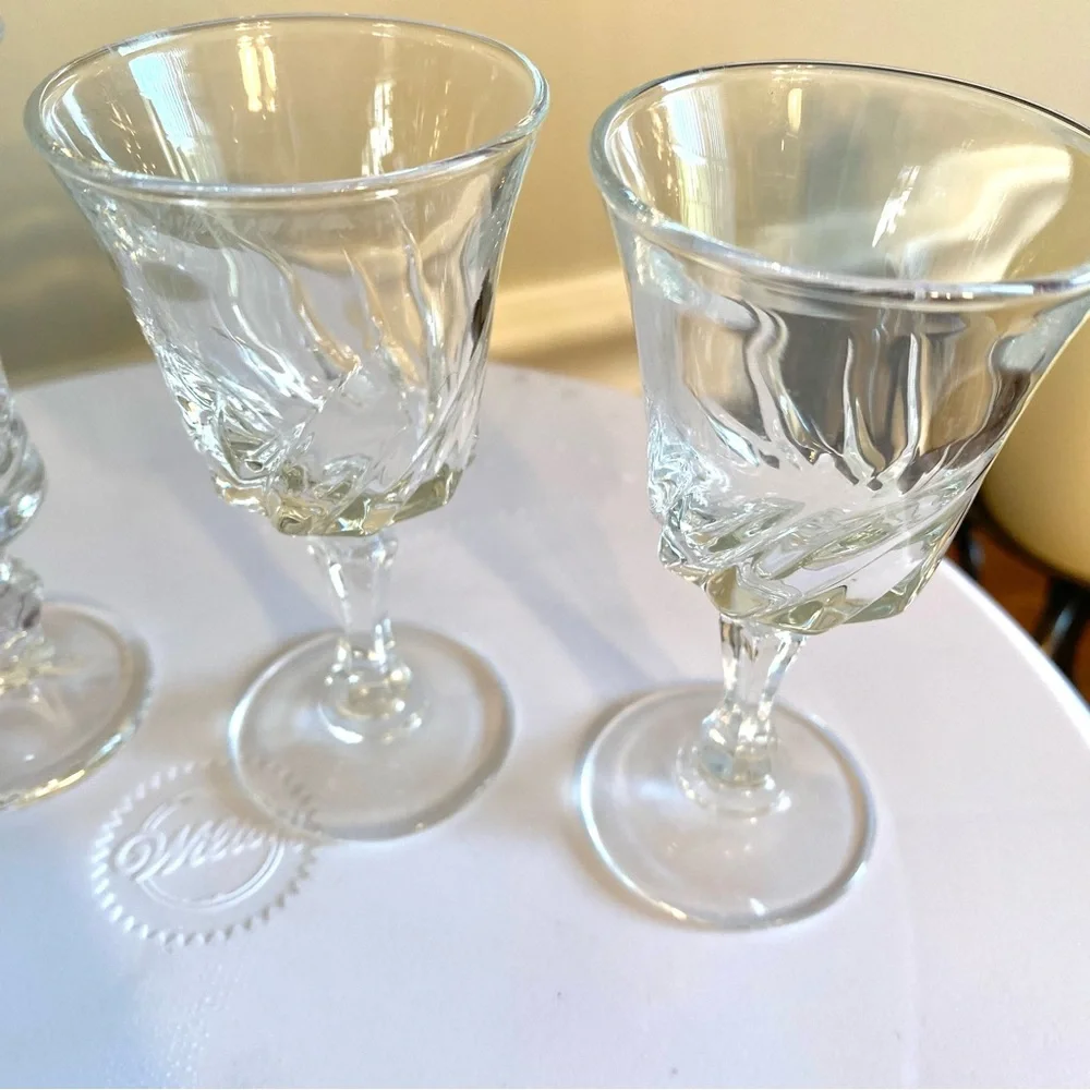 Vintage as sipping