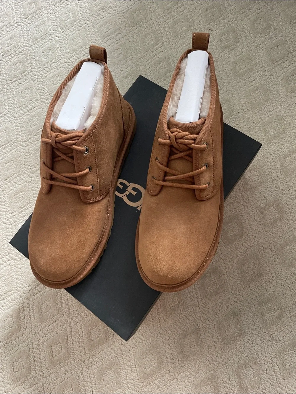 UGG suede chukka